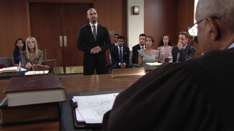 Devon (Bryton James) expose ses arguments devant le juge. Les Feux de l'Amour, épisode 5836 (29 juin 2021, RTBF)