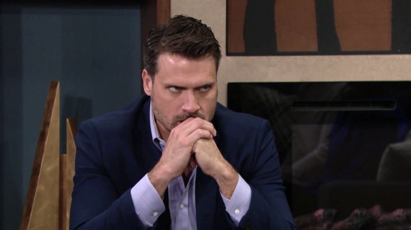Nick (Joshua Morrow) découvre la vérité, la vraie. Les Feux de l'Amour, épisode 5938 (24 novembre 2021, RTBF)