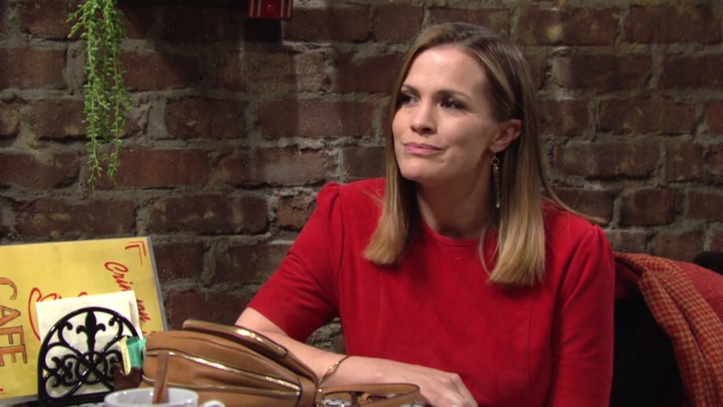 Pour Chelsea (Melissa Claire Egan), rien n'est plus beau qu'être parent. Les Feux de l'Amour, épisode 6607 (19 juillet 2024, RTBF)