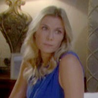 Brooke (Katherine Kelly Lang) sent que son couple est en danger. Top Models, épisode 5942 (6 avril 2012, RTL9)