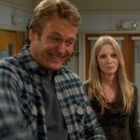 Paul (Doug Davidson) est enchanté par les retrouvailles avec Chance. Les Feux de l'Amour, épisode 6321 (10 février 2014, RTS)
