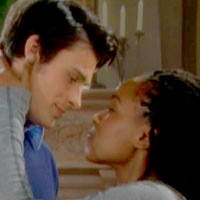 Dayzee (Kristolyn Lloyd) se laissera-t-elle apprivoiser par Thomas? Top Modèles, épisode 6012 (12 mars 2012, TVA)