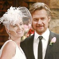 Ashley (Eileen Davidson) et Tucker ont enfin leur cérémonie en famille ! Les Feux de l'Amour, épisode 4110 (4 novembre 2014, RTBF)