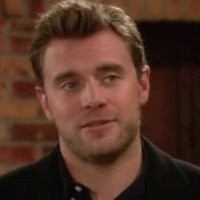 William (Billy Miller) aimerait retrouver sa vie. Les Feux de l'Amour, épisode 9788 (1 octobre 2019, TVA)