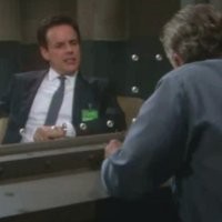 Michael (Christian Jules LeBlanc) aimerait en savoir plus sur le plan de Victor. Les Feux de l'Amour, épisode 6547 (21 avril 2015, TF1)