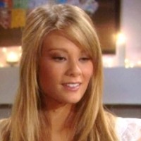 C'est le grand jour pour Hope (Kimberly Matula)! Amour, Gloire et Beauté/Top Models, épisode 6273 (2 mars 2012, CBS)