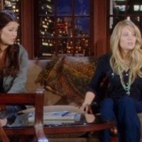 Steffy (Jacqueline MacInnes Wood) et Hope ont une conversation importante. Top Models, épisode 6377 (3 janvier 2014, RTL9)