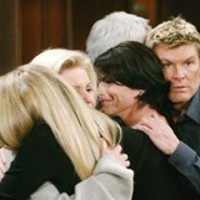 Eric (John McCook) regroupe sa famille autour de lui. Top Modèles, épisode 6458 (17 décembre 2013, TVA)