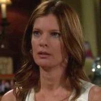 Phyllis (Michelle Stafford) annonce à Jack qu'il est le père de Summer. Les Feux de l'Amour, épisode 10196 (9 juillet 2013, CBS)