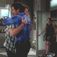 Quinn (Rena Sofer) n'aime pas du tout ce qu'elle surprend... Amour, Gloire et Beauté/Top Models, épisode 6624 (26 juillet 2013, CBS)