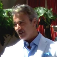 Ricardo (Victor Rivers) fait la connaissance de Hope. Amour, Gloire et Beauté, épisode 6666 (14 octobre 2015, FRANCE2)