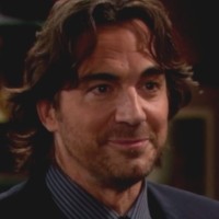 Ridge (Thorsten Kaye) semble heureux. Top Modèles, épisode 6764 (19 mars 2015, TVA)