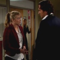 Hope (Kimberly Matula) prend les choses en main. Top Models, épisode 6770 (20 août 2014, RTS)