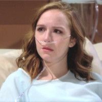 Mariah (Camryn Grimes) apprend qu'elle a été volée à la naissance. Les Feux de l'Amour, épisode 10489 (22 juillet 2022, TVA)
