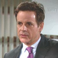 Michael (Christian Le Blanc) ne pensait pas déclencher de telles réactions en parlant des bottes. Les Feux de l'Amour, épisode 10505 (15 août 2022, TVA)