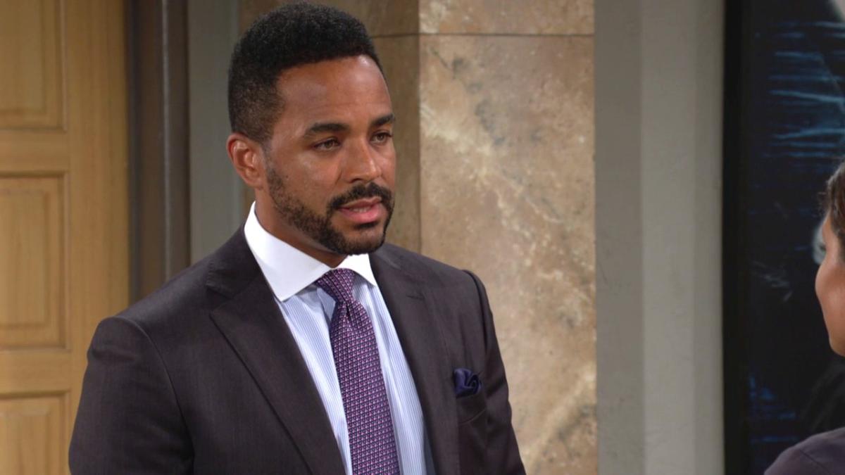 Nate (Sean Dominic) se sent un peu responsable de ce qui arrive. Les Feux de l'Amour, épisode 12563 (24 février 2023, CBS)