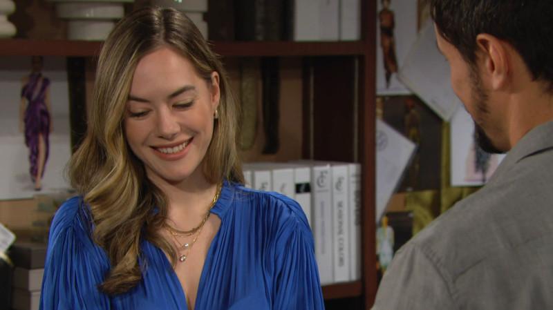Hope (Annika Noelle) éprouve des sentiments contradictoires. Top Models, épisode 8999 (5 juillet 2023, RTS)