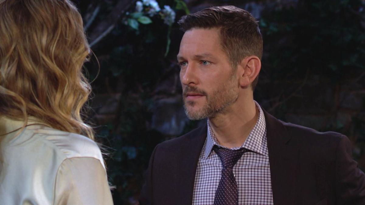 Daniel (Michael Graziadei) n'est pas d'accord avec sa sœur. Les Feux de l'Amour, épisode 12613 (9 mai 2023, CBS)