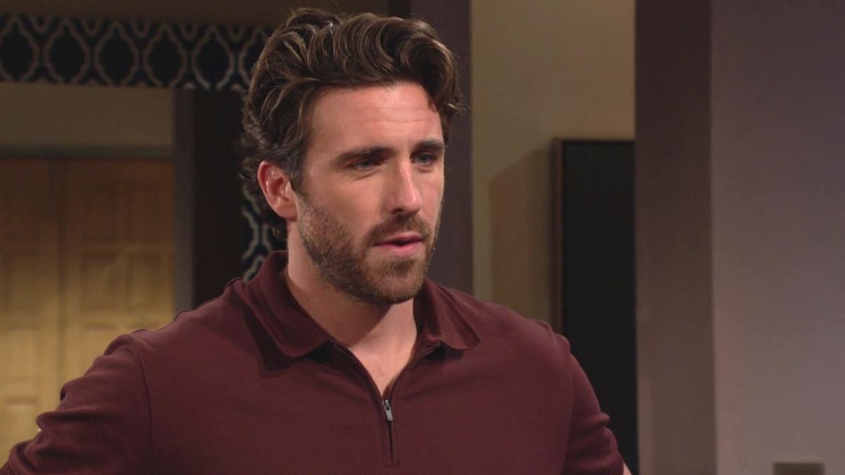 Chance (Conner Floyd) n'est pas satisfait de la situation actuelle. Les Feux de l'Amour, épisode 12647 (26 juin 2023, CBS)