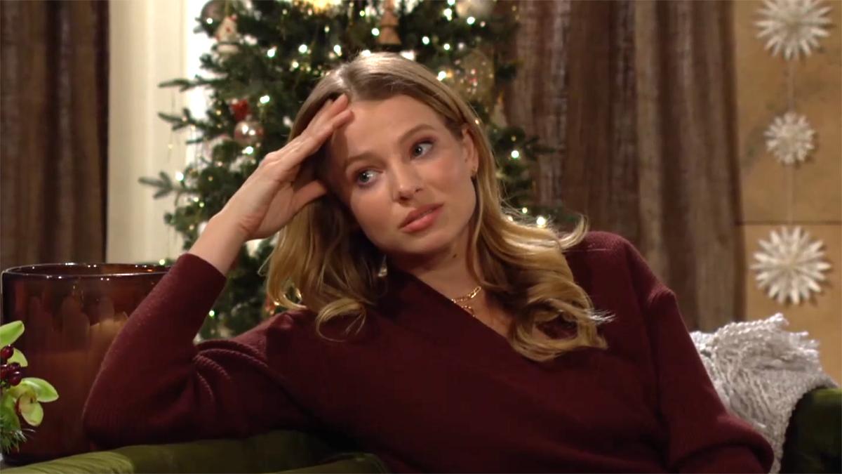 Summer (Allison Lanier) se demande sur son avenir sentimental. Les Feux de l'Amour, épisode 12778 (4 janvier 2024, CBS)