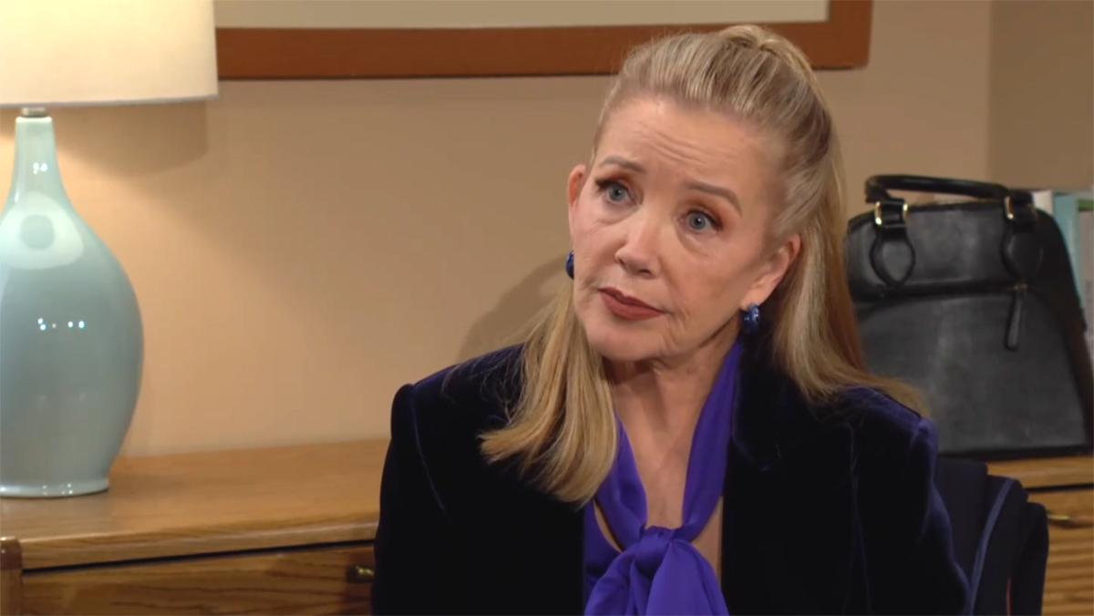 Nikki (Melody Thomas Scott) a une longue conversation avec Claire. Les Feux de l'Amour, épisode 12791 (23 janvier 2024, CBS)