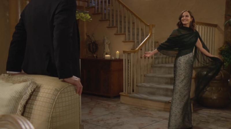 Taylor (Rebecca Budig) passe une bonne soirée… Top Models, épisode 9439 (26 mars 2025, RTS)