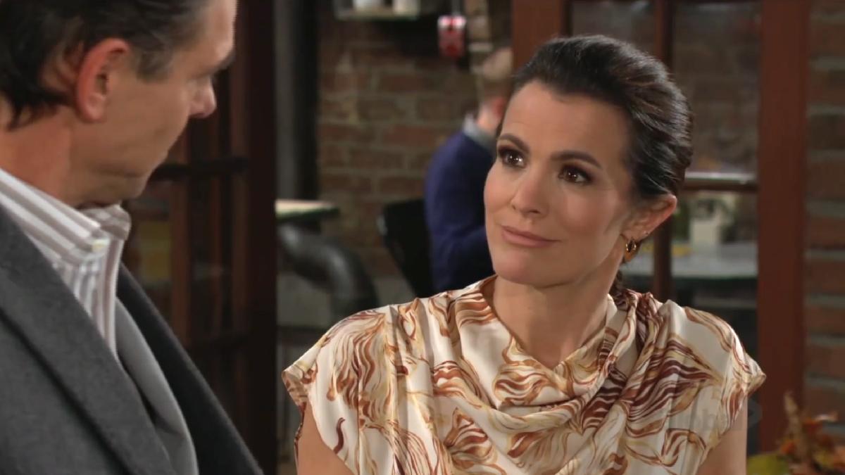 Billy (Jason Thompson) et Chelsea (Melissa Claire Egan) s'échangent quelques mots. Les Feux de l'Amour, épisode 13074 (5 mars 2025, CBS)