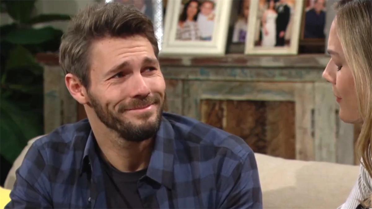 Liam (Scott Clifton) est touché par ce que Hope est venue lui annoncer. Amour, Gloire et Beauté/Top Models, épisode 9535 (29 mai 2025, CBS)