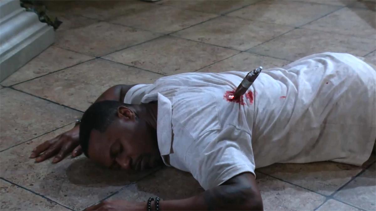 Le meurtre de Damian (Jermaine Rivers) marque la fin de la fête... Les Feux de l'Amour, épisode 13166 (15 juillet 2025, CBS)