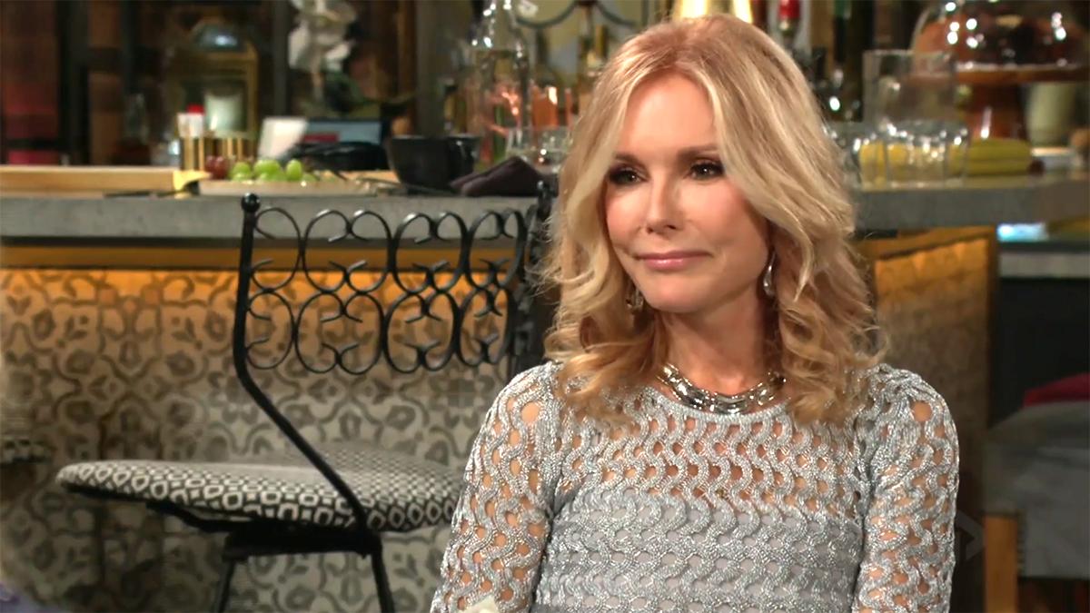Lauren (Tracey E. Bregman) est heureuse pour Christine. Les Feux de l'Amour, épisode 13188 (14 août 2025, CBS)