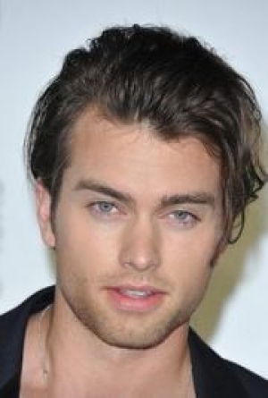 Pierson Fodé, acteur dans Amour, Gloire et Beauté | Les acteurs| Soap