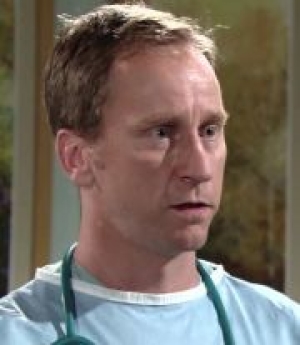Dr Gilbert, personnage dans Les Feux de l'Amour
