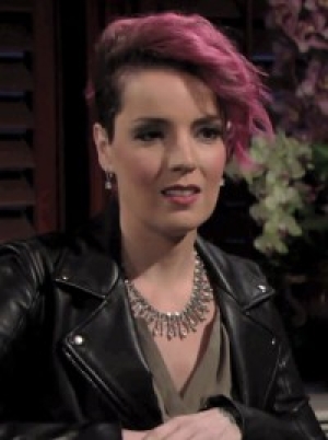 Sinead , personnage dans Les Feux de l'Amour