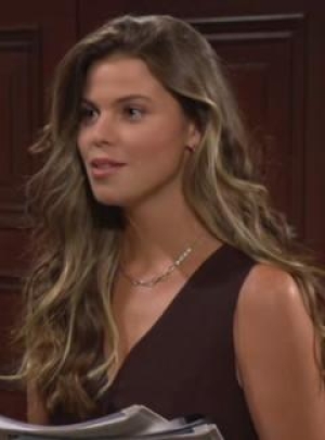 Lainey , personnage dans Amour, Gloire et Beauté - Top Models