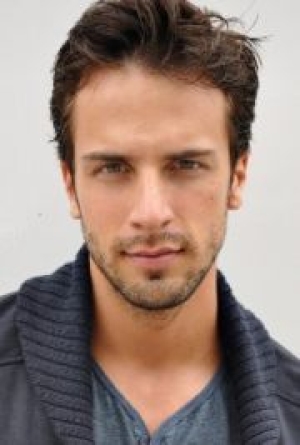 Rudolpho (Nom Inconnu), personnage dans Amour, Gloire et Beauté - Top Models