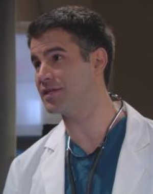 Docteur Burchfield, personnage dans Amour, Gloire et Beauté - Top Models