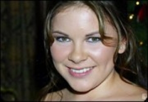 Sierra Hoffman, personnage dans Les Feux de l'Amour