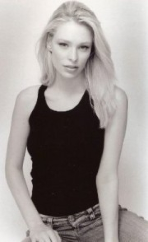Grace (Nom Inconnu), personnage dans Amour, Gloire et Beauté - Top Models