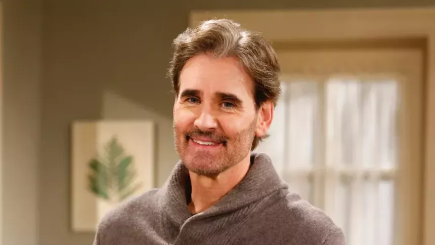 J. Eddie Peck (Cole Howard) de retour dans les Feux de l'Amour