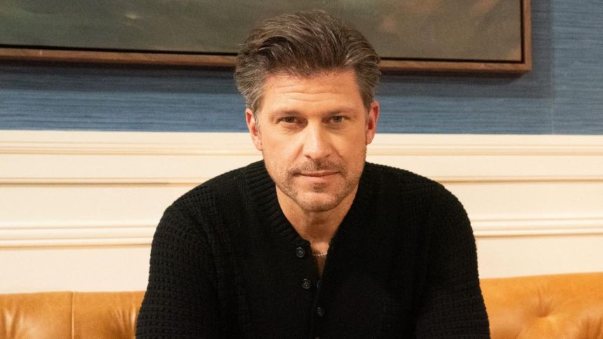 Greg Vaughan (ex Diego dans les Feux de l'Amour) débarque dans Beyond the Gates