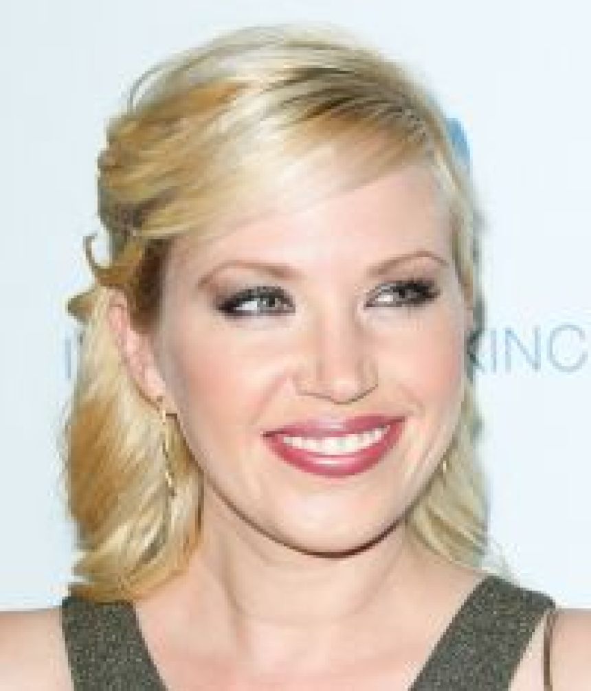 Adrienne Frantz (ex Amber Moore) vend sa maison de Los Angeles