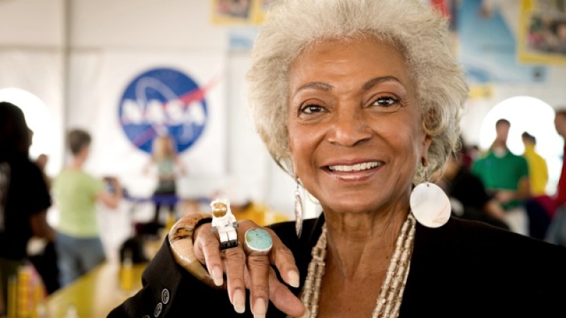 Nichelle Nichols rejoindra les Feux de l'Amour pour le 11.000 épisode !