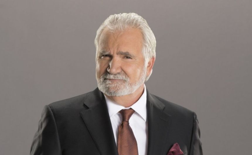 John McCook (Eric Forrester dans Amour, Gloire et Beauté - Top Models) opéré d'une hanche.