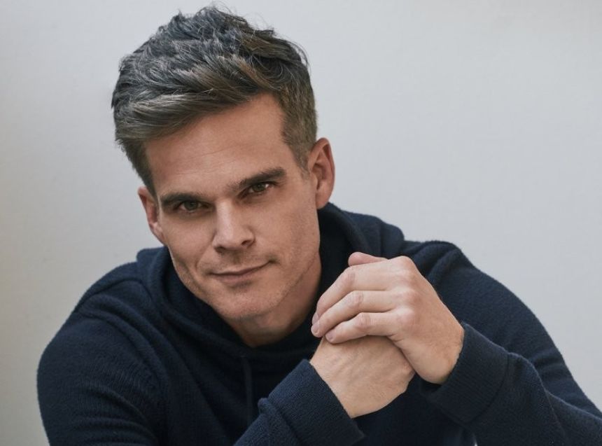Greg Rikaart (Kevin Fisher) bientôt de retour dans les Feux de l'Amour aux USA
