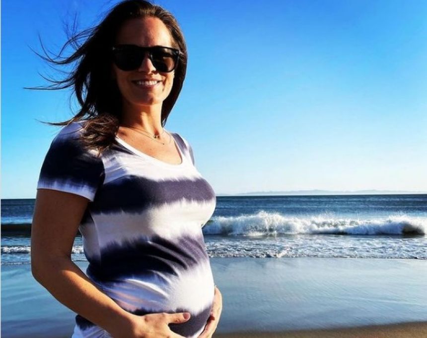 Melissa Claire Egan (Chelsea des Feux de l'Amour) enceinte de son premier enfant