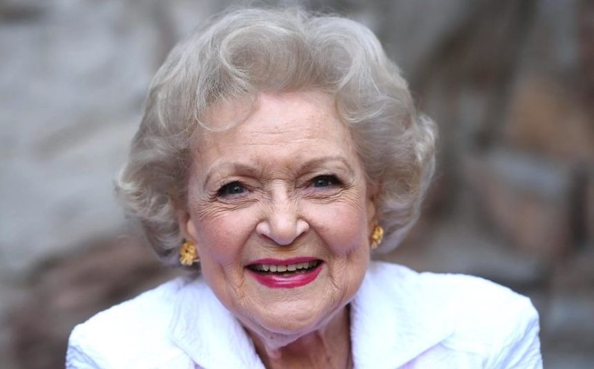 Betty White (Ann Douglas dans Amour, Gloire et Beauté – Top Models) est décédée dans sa 100ème année