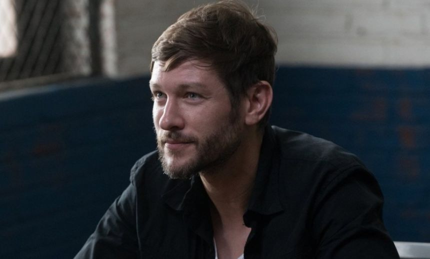 Michael Graziadei (Daniel Romalotti) en visite dans les "Feux de l'Amour"