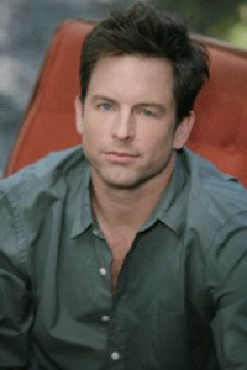 Michael Muhney signe pour 2 ans de plus