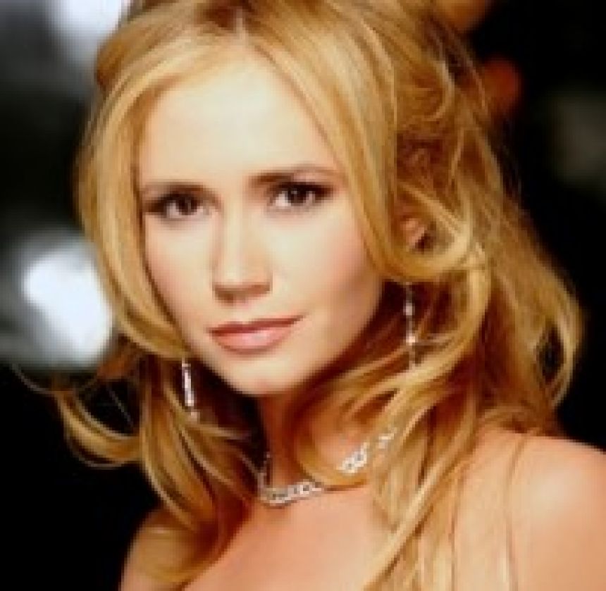 Ashley Jones de retour !