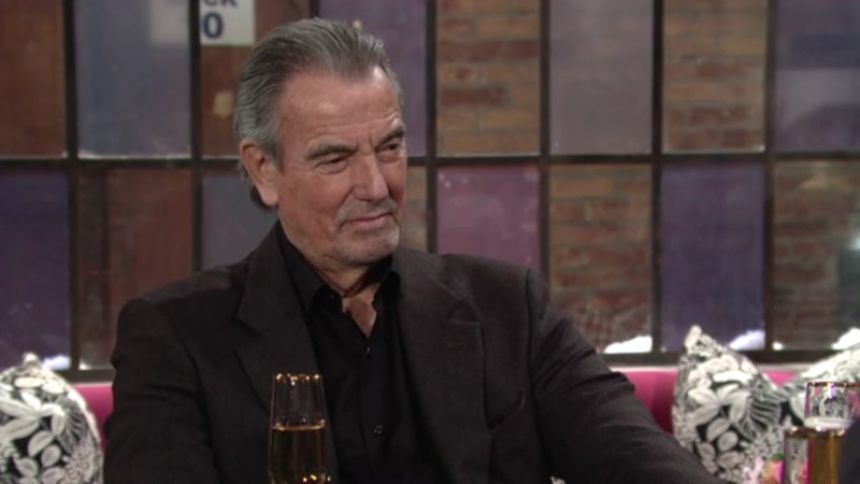 Même le jour de la Saint-Valentin, Victor (Eric Braeden) reste sur le qui-vive. Les Feux de l'Amour,
épisode 6627 (19 août 2024,
AUVIO)